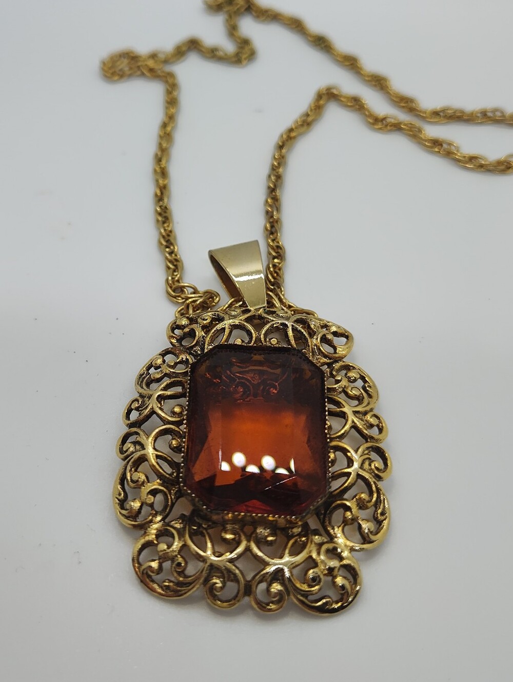 Gold Filigree Pendant Necklace with Amber-Cut Center Stone
